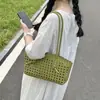Bolso Grande de Verano con Patrón Tejido Hueco para Mujer 2026 Nueva Moda Bolso de Hombro para el Trabajo Bolso Tote de Estilo Vacacional para Debajo del Brazo