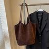 Nuevo Bolso de Hombro Vintage de Gamuza para Mujer Otoño/Invierno 2026, Bolso de Mano de Gran Capacidad con Bolsa Pequeña Interior, Bolso Tote de Moda para Debajo del Brazo