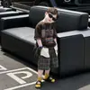 Conjunto de Dos Piezas para Niños: Camiseta Casual de Manga Corta con Cuello Redondo Estilo Americano y Shorts a Cuadros, Verano Holgado y Versátil, Fresco