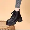 Botines cortos de peluche con punta redonda para mujer, nuevo estilo otoño e invierno 2026, modernos, que aumentan la altura, retro británico, botines cortos adelgazantes