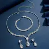 Juego de Collar y Aretes Transfronterizo Europeo y Americano para Novia Boda Simple Combinable Precioso Lujo Ligero Cadena Grabada Juego de Pedrería