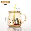Caneca Dundun Fofa Menina Morango Desenho Animado Copo com Canudo Vidro Xícara de Chá Flor Copo de Boca Larga com Escala Dupla Alça para Beber
