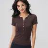 Estilo Primavera y Verano Falso Dos Piezas Deportivo Manga Corta para Mujer Cuello Henley Camiseta Base Casual Pilates Entrenamiento Running Yoga Camiseta