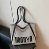 Bolso de Letras Estilo Coreano Bolso Tote Casual Grande para Mujer Nuevo Estilo Literario de Nicho Moda Simple Bolso de Axila