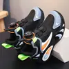 Tênis Esportivo Infantil Meninos Sapatos 2026 Outono Novo Estilo Fivela Giratória Corrida Crianças Médias e Grandes Resistente ao Desgaste Absorvente de Choque Tênis de Basquete