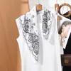Pañuelo Cuadrado Pequeño de Alta Gama Estilo Francés para Mujer, Bufanda para Cuello de Verano y Otoño, Pañuelo de Seda para Protección Solar en Sesiones de Fotos en la Playa y la Costa, Cinta para el Cabello, Banda