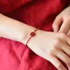 Benmingnian Bermellón Trébol de Cuatro Hojas Simple Seguro Cuerda Tejida a Mano Cuerda Roja Pulsera para Novia Pareja Pulsera para Estudiante