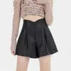 Shorts de Couro Feminino 2026 Nova Primavera Outono Inverno Cintura Alta Petite Preto Plissado Peça Externa Linha A Perna Larga Casual Bootcut Calças