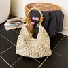 Bolsa de Ombro Tecida Vazada de Novo Estilo Transfronteiriça, de Alta Aparência, Grande Capacidade, Bolsa Tote, Bolsa de Palha para Passeio na Praia e Trajeto