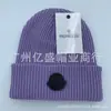 Chapéus de Tricô da Moda Outono/Inverno, Chapéus Frios com Letras Bordadas Estereoscópicas na Ponta, Chapéus Quentes Unissex, Prontos para Venda