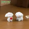 Paisaje en miniatura, adorable figurita de perrito blanco, adorable, decoración DIY para casa de muñecas, accesorios, pequeños adornos para coche o escritorio