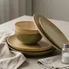 Juego de vajilla de cerámica rústica vintage con textura de lino vidriado en horno para restaurantes y hoteles, que incluye tazones, platos y tazas con alto atractivo estético para la presentación.