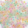 1000 Piezas Cuentas Redondas con Letra Acrílico de Color con Letra Dorada 4x 7mm para Pulsera Collar Joyería