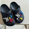 Sapatos Croc Infantis Flor Fivela de Sapato Desenho Animado Fofo Sorvete Batata Frita Comida Brinquedo Cabedal Tridimensional Decoração Removível