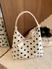 Bolso Tote de Lunares Nicho Coreano Modelo Nuevo 2026 Gran Capacidad Estilo Casual Bolso de Hombro para Viajes al Trabajo Bolso de Moda Versátil
