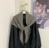 Bufanda Triangular Grande Versátil Casual Otoño e Invierno Nuevo Chal Rayado Habitación con Aire Acondicionado Bufanda Cálida Estilo Fresco Urbano
