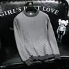 Suéter pullover de punto redondo nuevo para otoño e invierno, suéter a cuadros versátil para hombre, de manga larga ajustado para usar debajo, moda