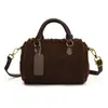 Popular Moda Popular de Otoño/Invierno 2026 Bolso Esponjoso de Lana de Cordero para Mujer Hombro Único Cruzado de Mano Bolso Boston