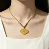 Collar para Mujer con Colgante de Ágata Amarilla Nubes Propicias Candado Ruyi Pequeño Candado de Longevidad Candado de Jade Colgante Diario para Mujer Colgante de Jade