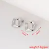 Brincos Texturizados de Alta Qualidade Europeus e Americanos da Moda para Mulheres, Design Tridimensional de Flor e Estrela do Mar em Aço Inoxidável, Brincos Simples de Nicho