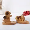 Soporte para teléfono móvil perezoso de escritorio de madera soporte para teléfono móvil soporte de animal de dibujos animados de cerdo regalo de logotipo personalizado
