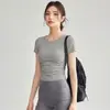 Roupas de Yoga Femininas 2026 Verão Novo Gola Redonda Justo Respirável Pilates Esportes Treinamento Fitness Top Manga Curta Feminino