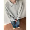 Sudadera Henley de Cuello Americano para Hombre Estilo Coreano Corte Boxy Marca Trendy Miu Style Camisa Polo de Alta Inteligencia