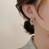 Pendientes de Vid de Nudo Versátiles Estilo Coreano Ins Nicho Diseño de Lujo Ligero Chapados en Cobre con Oro Real de 18K Venta al por Mayor