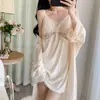 Conjunto de Pijama Sexy de Veludo Duas Peças 2025 Celebridade da Internet Costas Bonitas Vazado com Bojo Roupa de Dormir Nova Celebridade da Internet