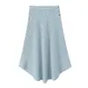 Ropa de Mujer de Venta Caliente para Comercio Exterior de Amazon Transfronterizo: Falda Irregular a Cuadros Azul Claro con Hebilla Lateral, Ceñidora de Cintura, Falda de Largo Medio Adelgazante
