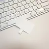 Las Tarjetas de Terciopelo Coloridas Son Adecuadas para Todas las Fundas de Teléfono Móvil para Fijar Colgantes de Teléfono Móvil, Anillos Colgantes Portátiles y Cordones, que Son Fuertes y Duraderos