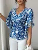 Outono 2026 Nova Blusa Curta com Decote V, Cintura Marcada com Fenda, Estampa Floral, Elegante Casual, Roupa para Férias/Encontro