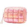 Bolsa de maquillaje acolchada rosa brillante, neceser, todo tipo de bolsas, logotipo personalizado, comercio nacional y extranjero OEM, procesamiento de marca privada
