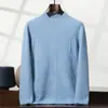 Suéter de cachemira de montaña nuevo de otoño e invierno con cuello medio alto para hombre, suéter holgado adelgazante grueso de punto, camisa base gruesa y cálida
