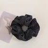 Goma de pelo de estilo coreano perezoso con lunares azul marino para mujer, accesorio para el pelo retro elegante y versátil para moño