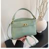 Bolso de Textura de Alta Gama para Mujer, Nuevo Bolso de Hombro Niche Retro con Hebilla Metálica, Bolso Cruzado Versátil y Sencillo para Desplazamientos