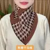Moda Estilo Novo 2024 Outono e Inverno Proteção para o Pescoço Pescoço Estilo Coreano À Prova de Frio Conjunto de Pescoço Versátil Lenço Triângulo Quente de Temperamento