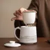 Taza de té de porcelana blanca, taza de maestro de cerámica con tapa, taza de oficina con filtro, taza de oficina para separación de té y agua, jade de grasa de cordero