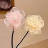 Novo Estilo Acessório de Cabelo Flor de Renda para Crianças, Perfeito para Penteados de Coque de Meninas, uma Ferramenta Super Fácil para Meninas Criarem um Coque de Fada