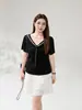 Blusa Falsa de Duas Peças com Gola Azul Marinho, Bloqueio de Cores Cruzado, Amarração, Tamanho Plus Size Feminino, Esconde Imperfeições, Emagrecedor, Manga Curta, Camiseta 66212