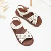 Sandalias de Flor Hueca con Velcro para Niñas Verano Exterior Pequeña Princesa Suela Suave Antideslizantes Zapatos de Playa para Niños