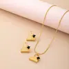 Bolsa de mano pequeña con colgante de estrella de cinco puntas retro creativa transfronteriza, pendientes, collar, juego de joyería de alta gama con textura exquisita para mujer