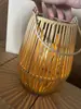 Luminária de bambu e rattan trançado portátil para pendurar ao ar livre, alimentada por energia solar, para decoração de pátio, lanterna de jardim retrô estilo chinês