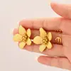 Rueda de la Fortuna Nuevos Elegantes Nicho Estilo Ins Pendientes de Camelia Moda para Mujer Elegantes con Estilo Pendientes Chapados en Oro de Acero de Titanio