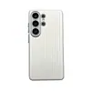 La pintura metálica corrugada es adecuada para fundas de teléfono Samsung S26ULTRA, diseño de botón metálico S25Plus, a prueba de caídas y proporciona cobertura total con una carcasa dura.