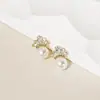 Venta al por mayor de fábrica pendientes de perlas de temperamento simple atmósfera de moda pendientes de corona de diamantes de alto sentido pendientes coreanos