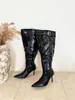 Botas largas de punta con hebilla de cinturón para mujer, nuevo modelo 2026, botas de equitación plisadas de tacón de aguja hasta la rodilla