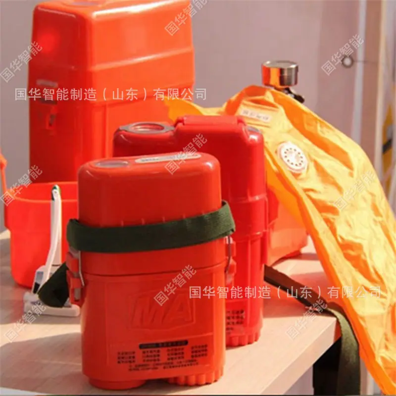 压缩氧气自救器