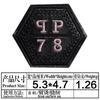 Pegatinas de tela bordadas autoadhesivas, sellos bordados por computadora, marca de moda, insignia de cuero negro, parche decorativo para prendas.