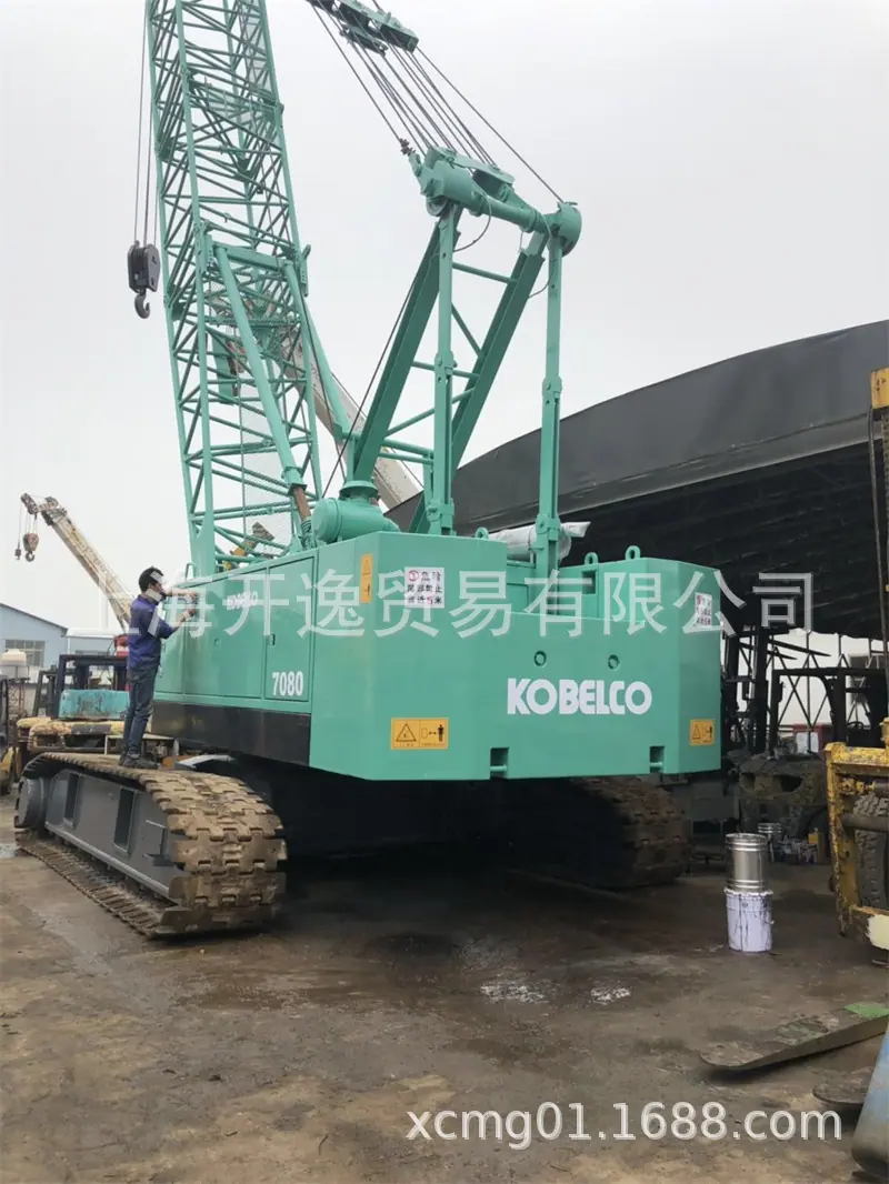 7080 crawler crane (2)